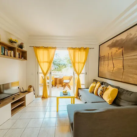Sunshine By The Ocean 1br By Aqua Vista Tenerife アパート *